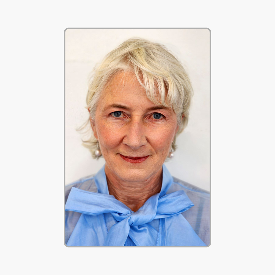 Karleen Florence REEVE