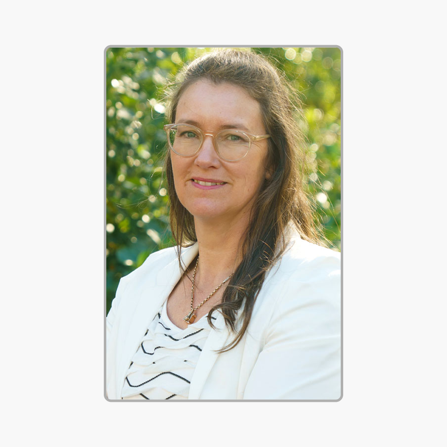Emma RYBURN-PHENGSAVATH